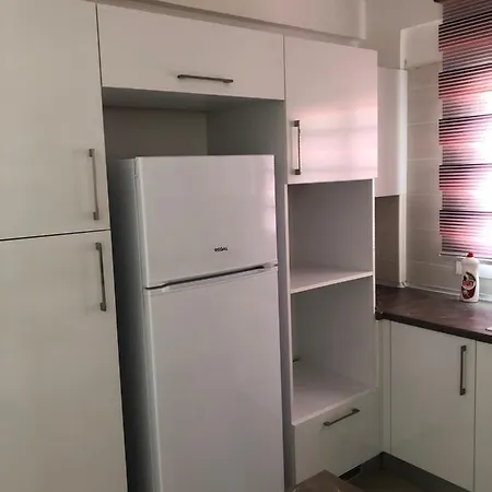 Lägenhet Tetris Spacious Comfortable Nicosia