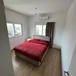 Tetris Spacious Comfortable * 尼科西亚