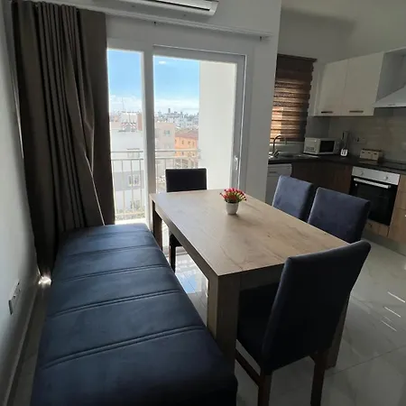 Tetris Spacious Comfortable Apartment Nicosia