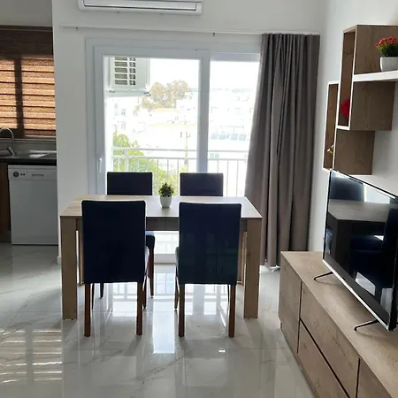 Tetris Spacious Comfortable Apartment